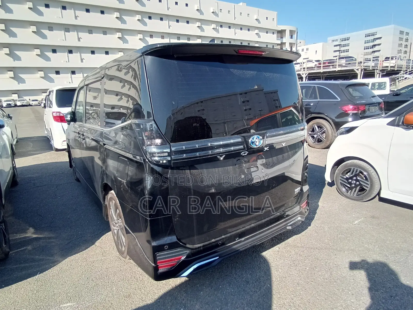 Toyota Voxy S-Z 2024
