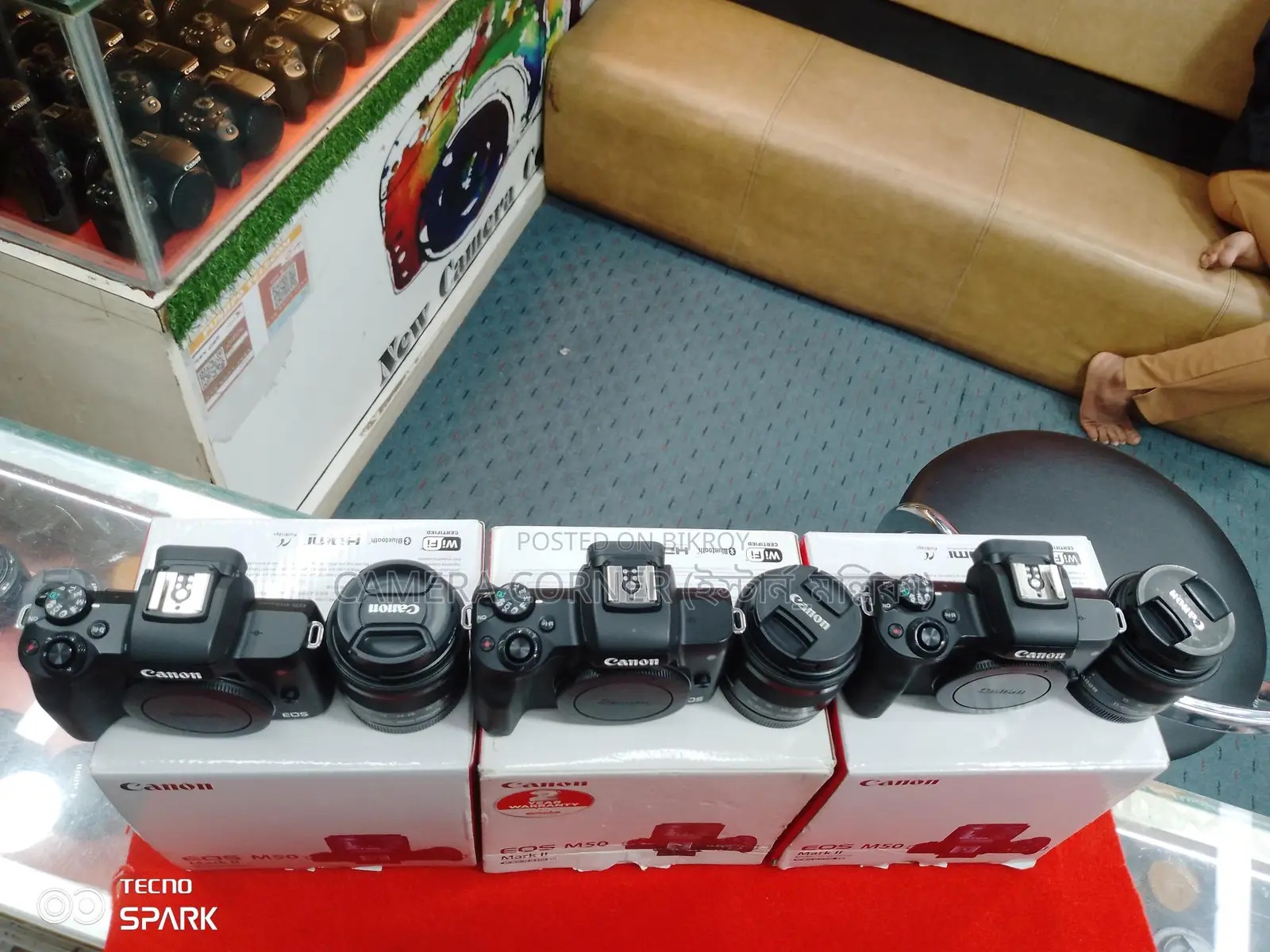 Canon M50 Mark 2 & 15-45mm Kit STM Lens