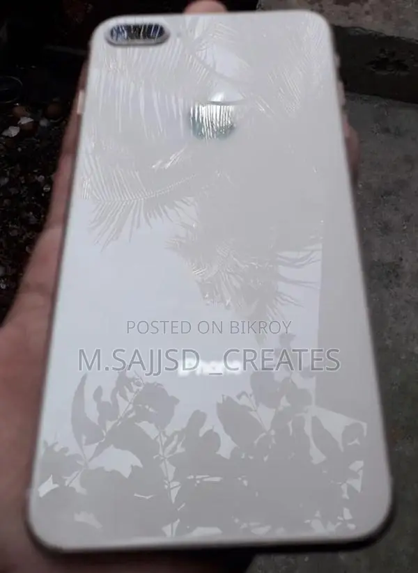 Apple iPhone 8 Plus (Used)