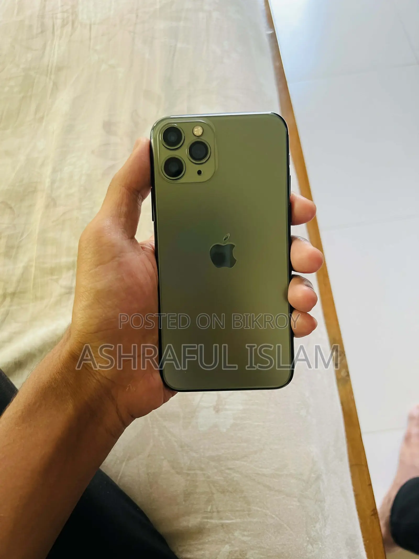 Apple iPhone 11 Pro . (Used)