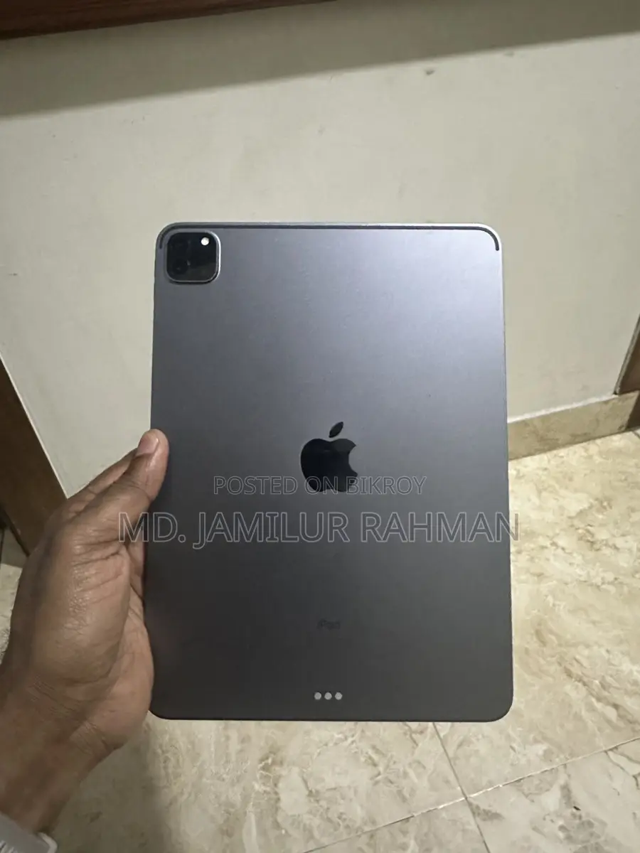 Apple I pad M1 pro (Used)