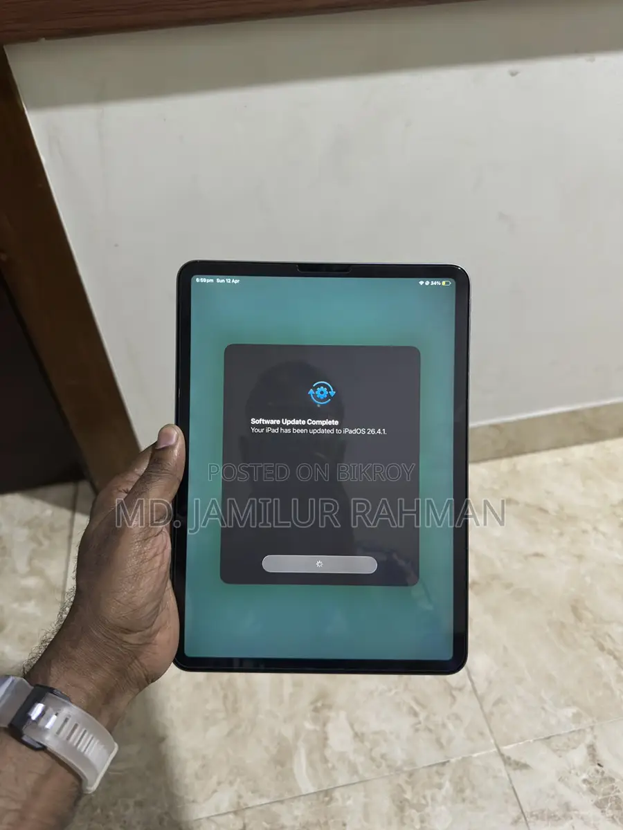 Apple I pad M1 pro (Used)