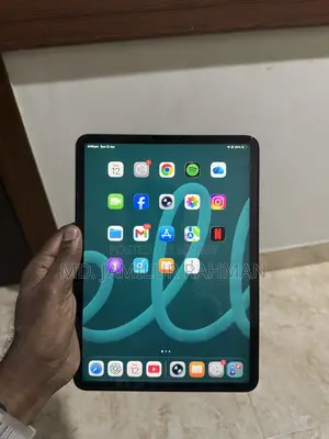 Apple I pad M1 pro (Used)