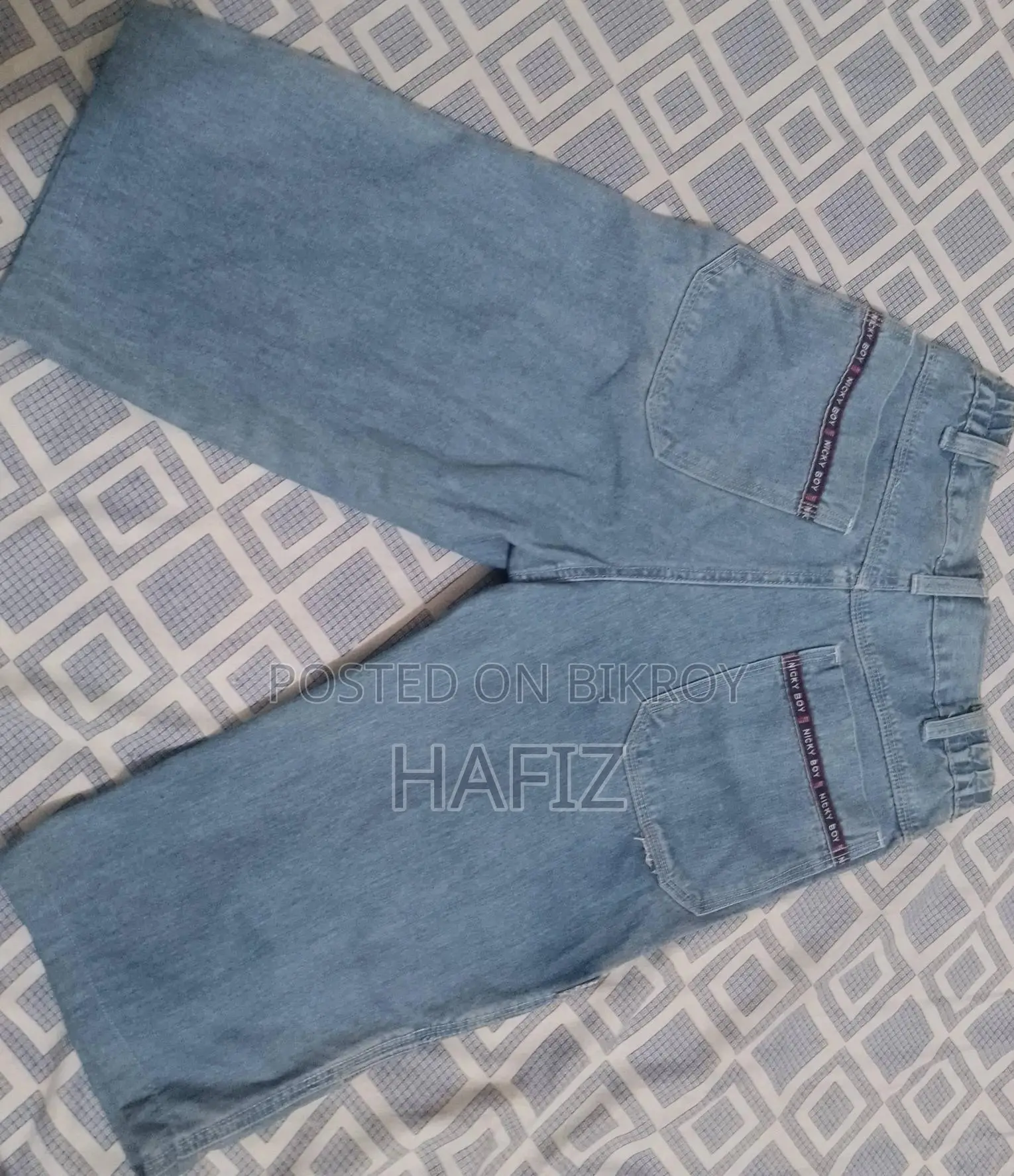 Expert Jeans Short Pants for 24/25 Waist.