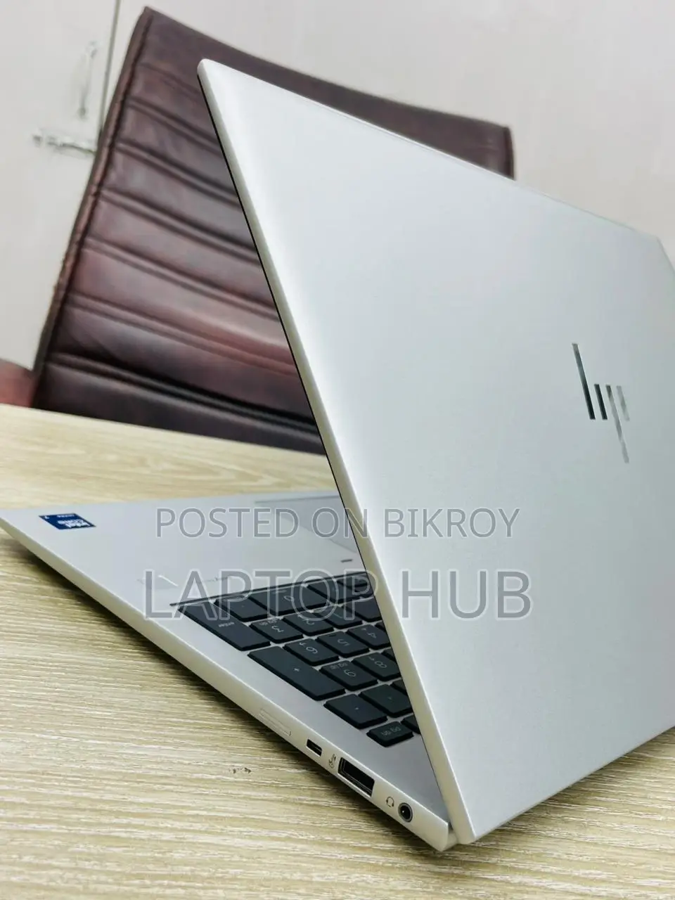 HP EliteBook 860 G11 | CORE ULTRA 7 | 16 GB DDR5 5600 MHz | 512 SSD | 16" Display