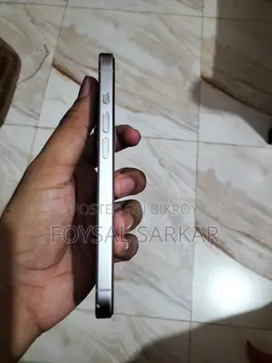 Apple iPhone 15 Pro (Used)