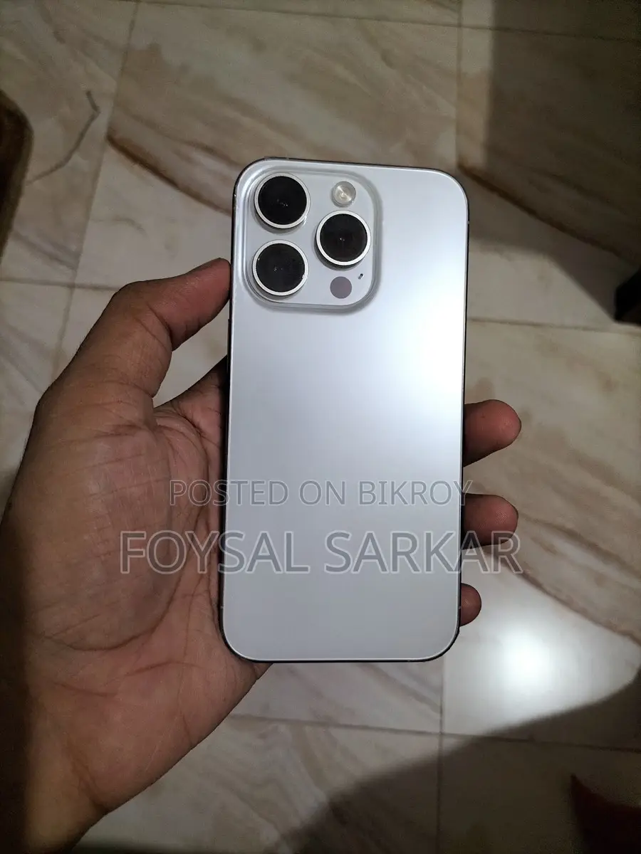 Apple iPhone 15 Pro (Used)