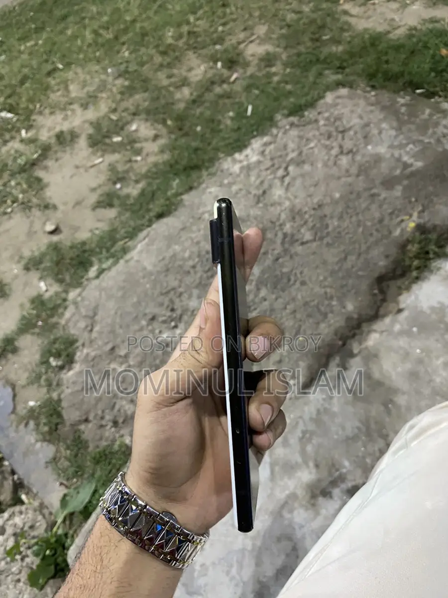 Google Pixel 6 8/128 (Used)
