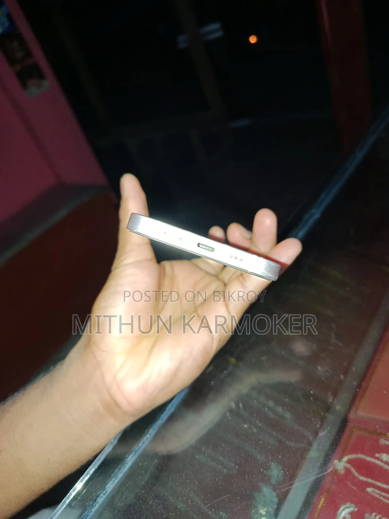 Apple iPhone 13 (Used)