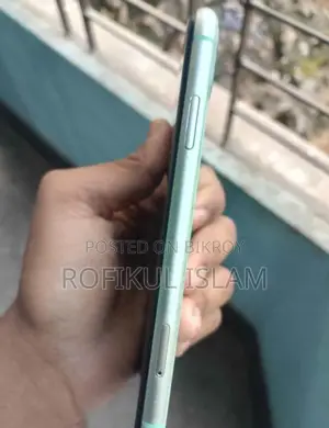Apple iPhone 11 128GB (Used)