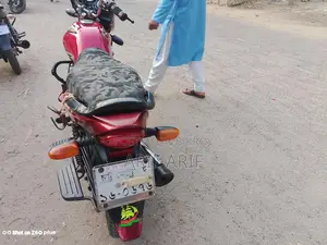 Bajaj Platina 100 2018