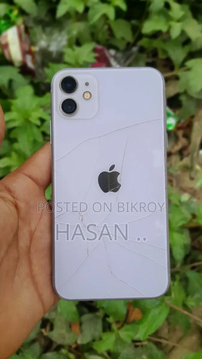 Apple iPhone 11 (Used)