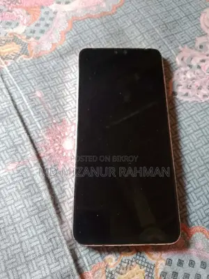 Vivo V23 (Used)