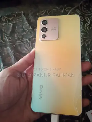 Vivo V23 (Used)