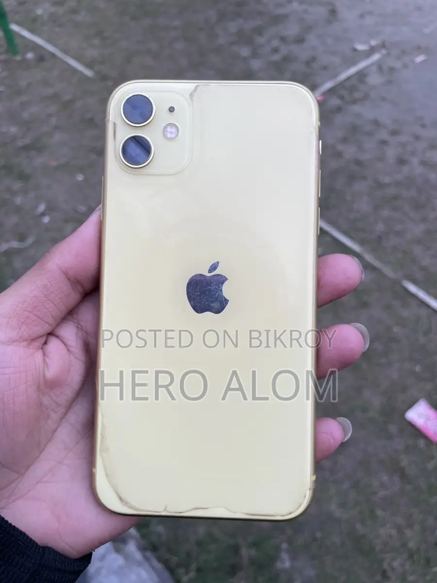 Apple iPhone 11 (Used)