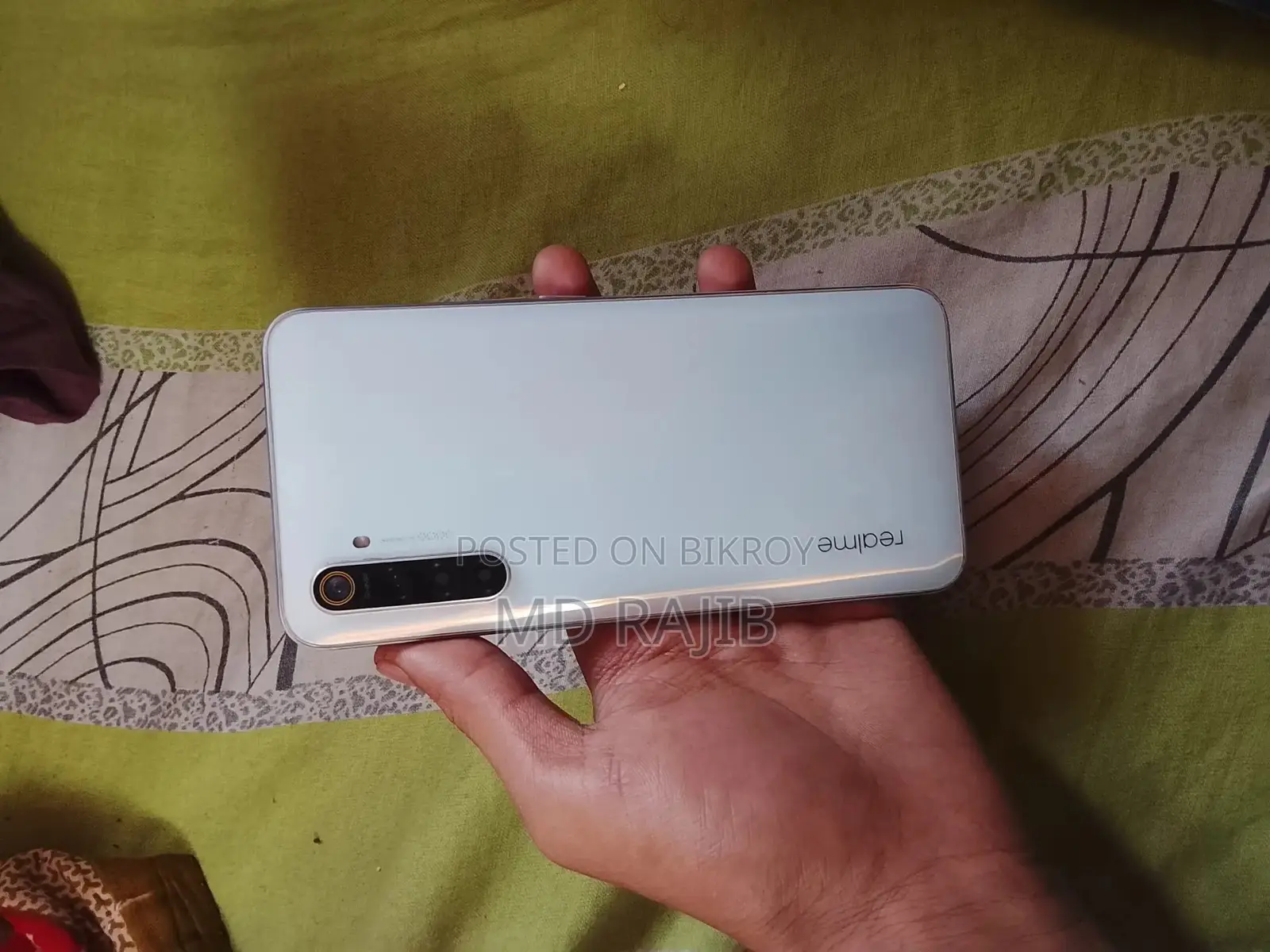 Realme XT (Used)