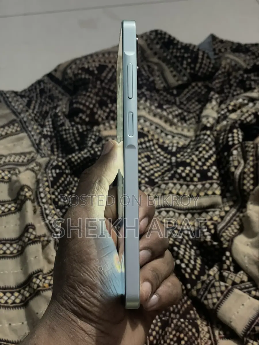 Samsung Galaxy A06 (Used)