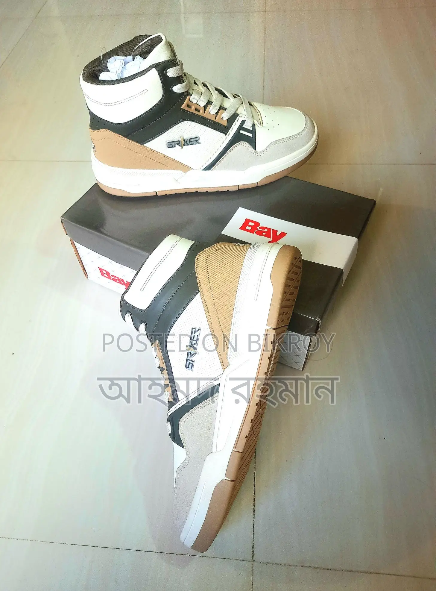 Bay (বের) Stylish Highnick Sneakers