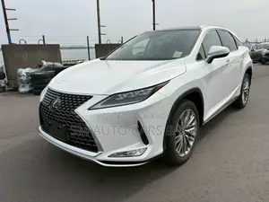 লেক্সাস আরএক্স ২০২২ পার্ল