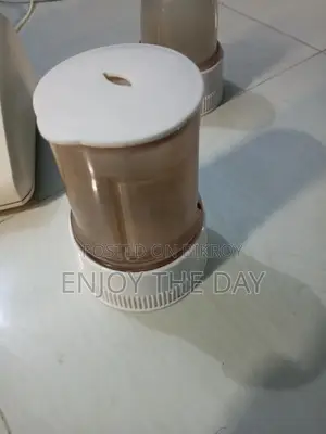 ব্লেন্ডার।