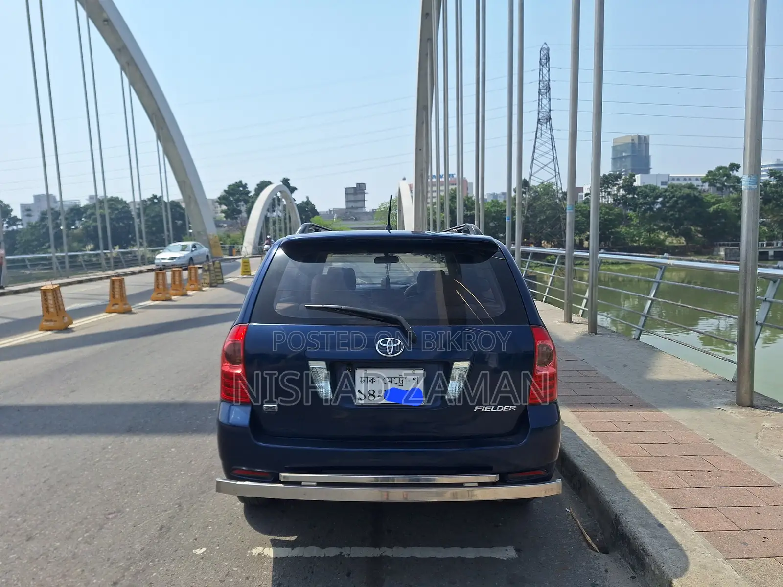Toyota Fielder 2004
