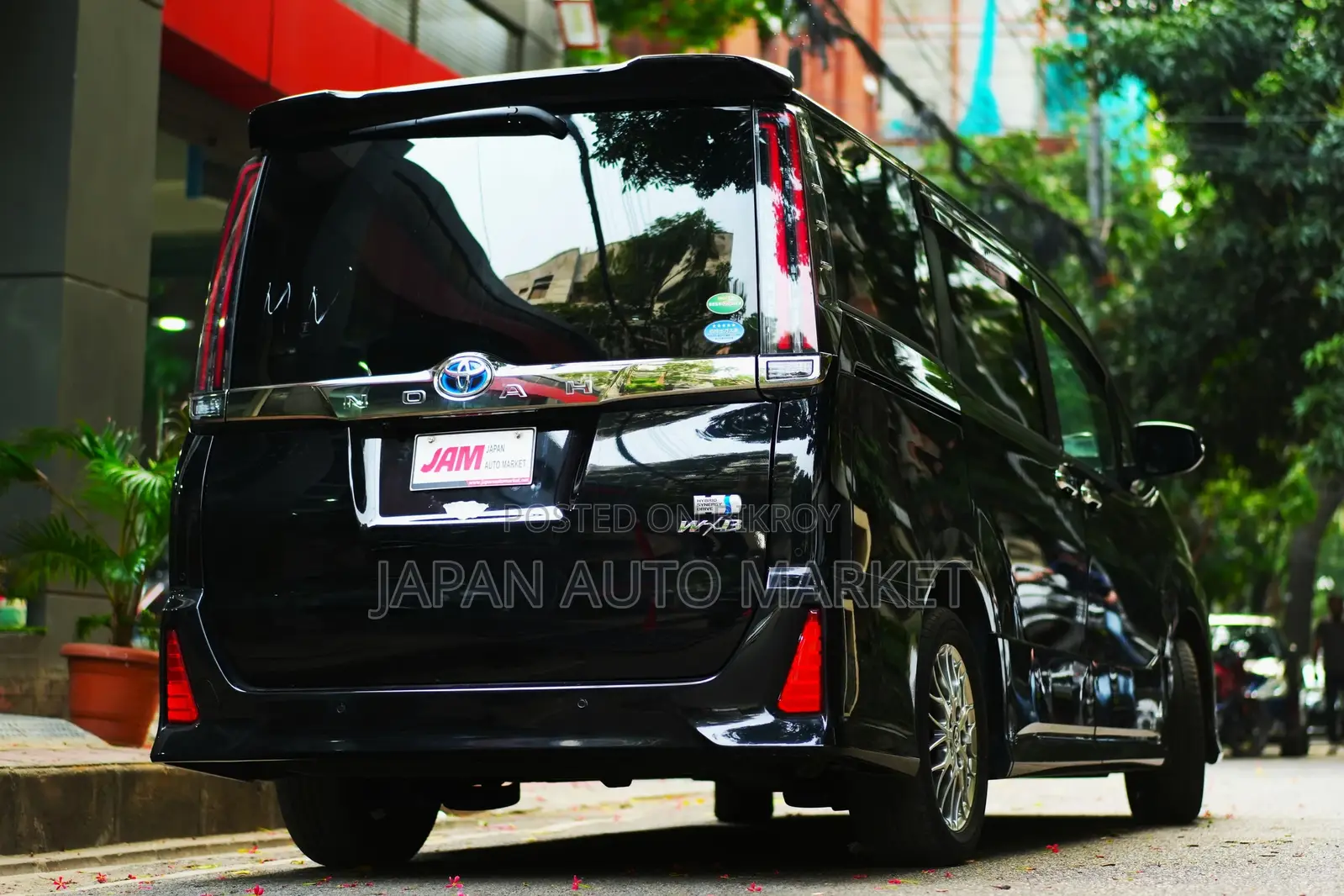 Toyota Noah WxB 2020