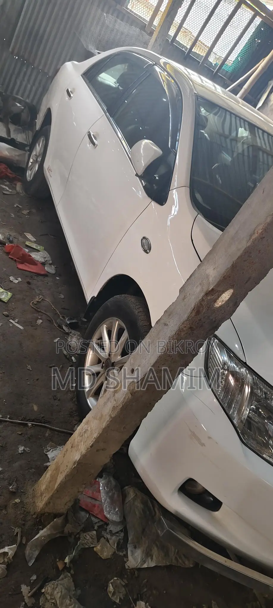 Toyota Axio 2012