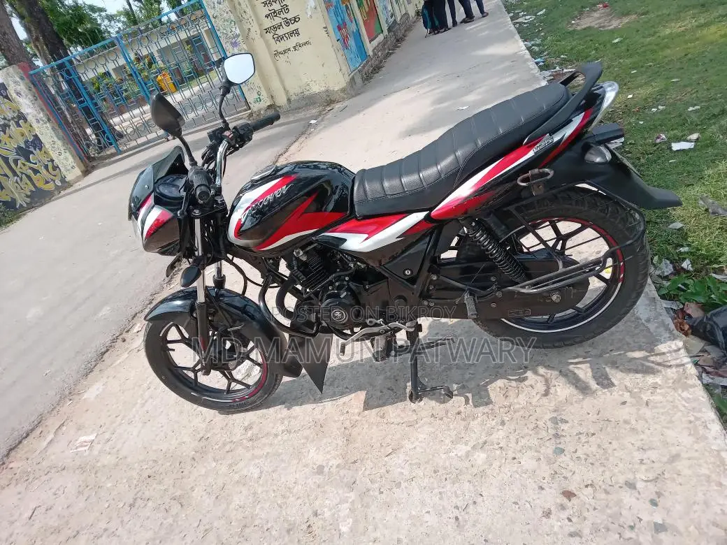 Bajaj Discover 125 . 2023