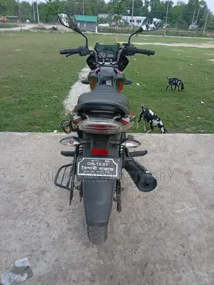 Bajaj Discover 125 . 2023