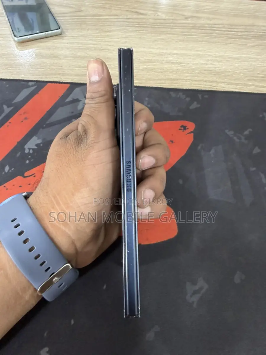 Samsung Galaxy Z Fold 7 512 GB (Used)