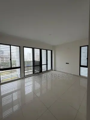Apartment sale at Bashundhara Block-M, Road 38 Corner plot