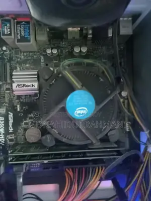 Computer For Sale with Table