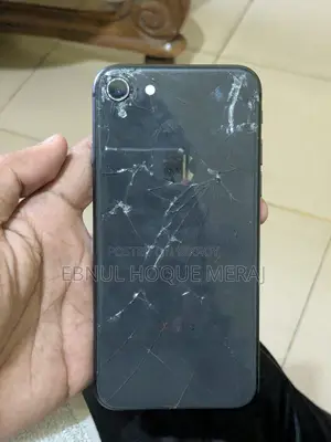 Apple iPhone 8 64gb (Used)
