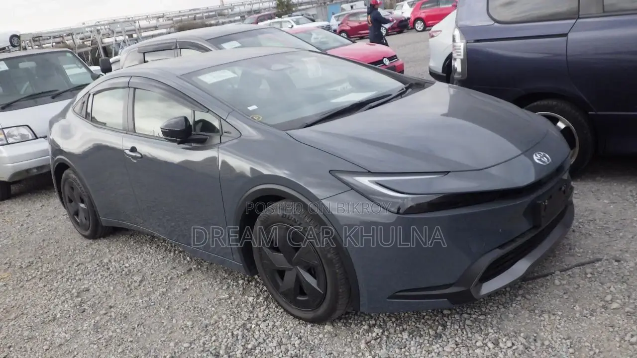Toyota Prius Massive Gray 2023
