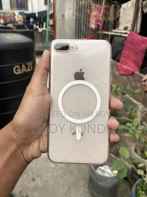 Apple iPhone 8 Plus (Used)