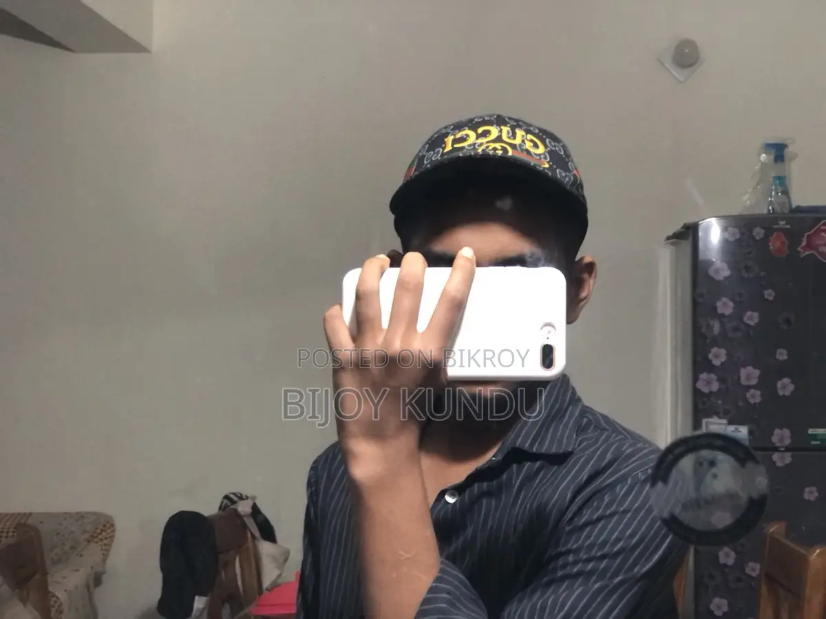 Apple iPhone 8 Plus (Used)