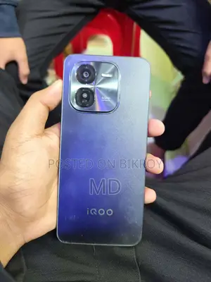 iQOO Z9X (Used)