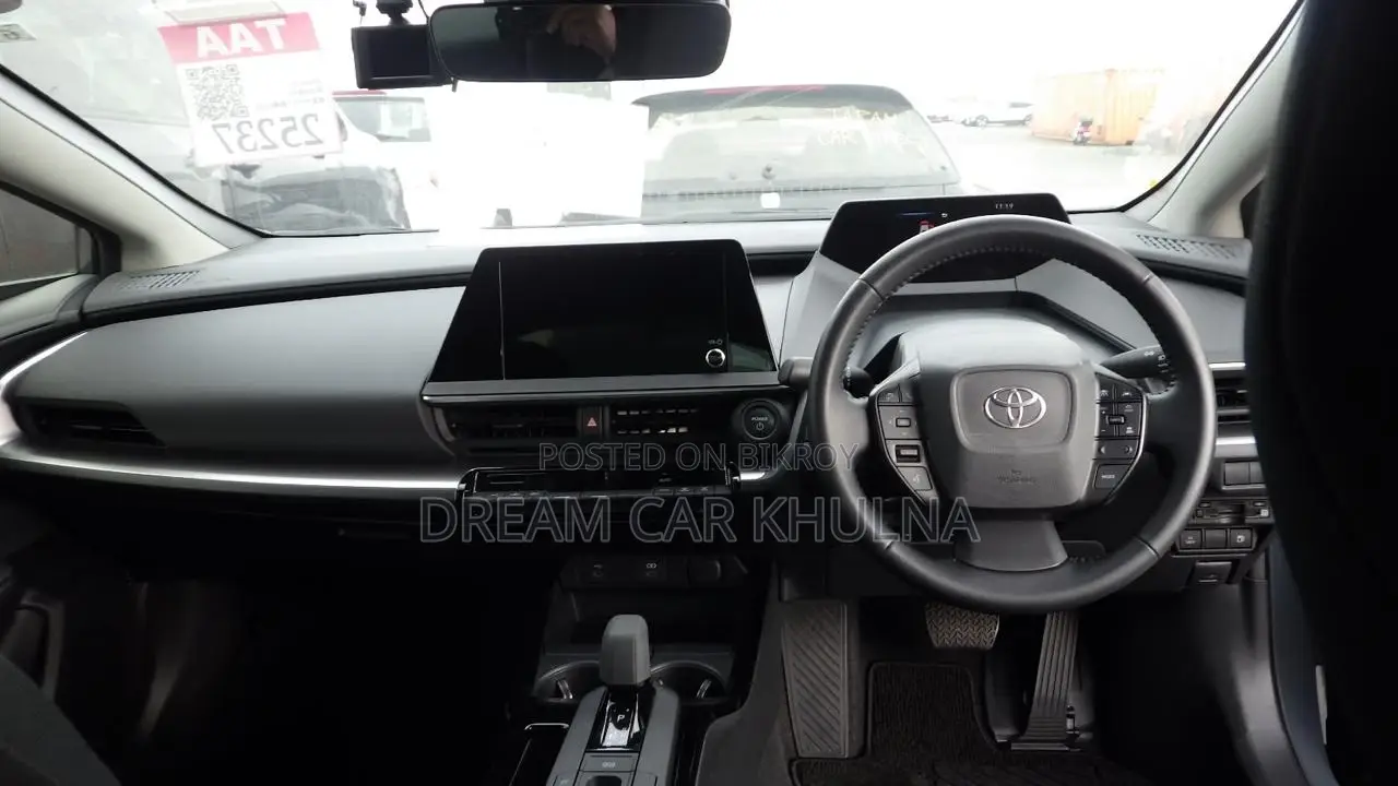Toyota Prius Massive Gray 2023
