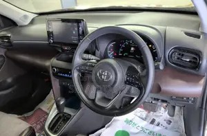 Toyota Yaris Cross Z Beige/Black 2Tone 2021