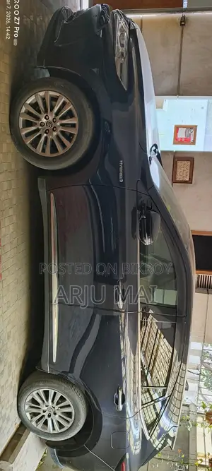 Toyota Harrier 2017