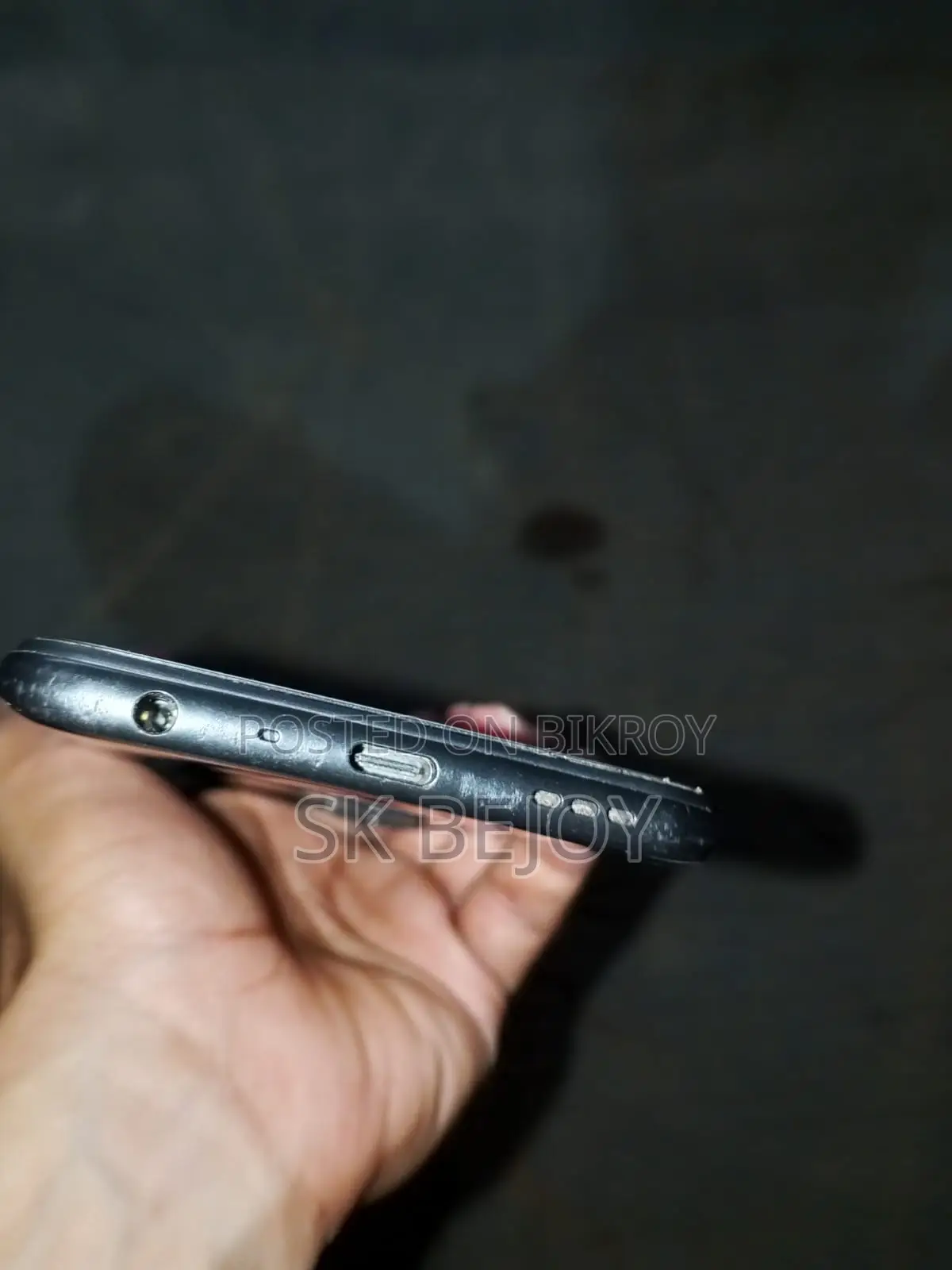 Realme 9i . (Brand New)