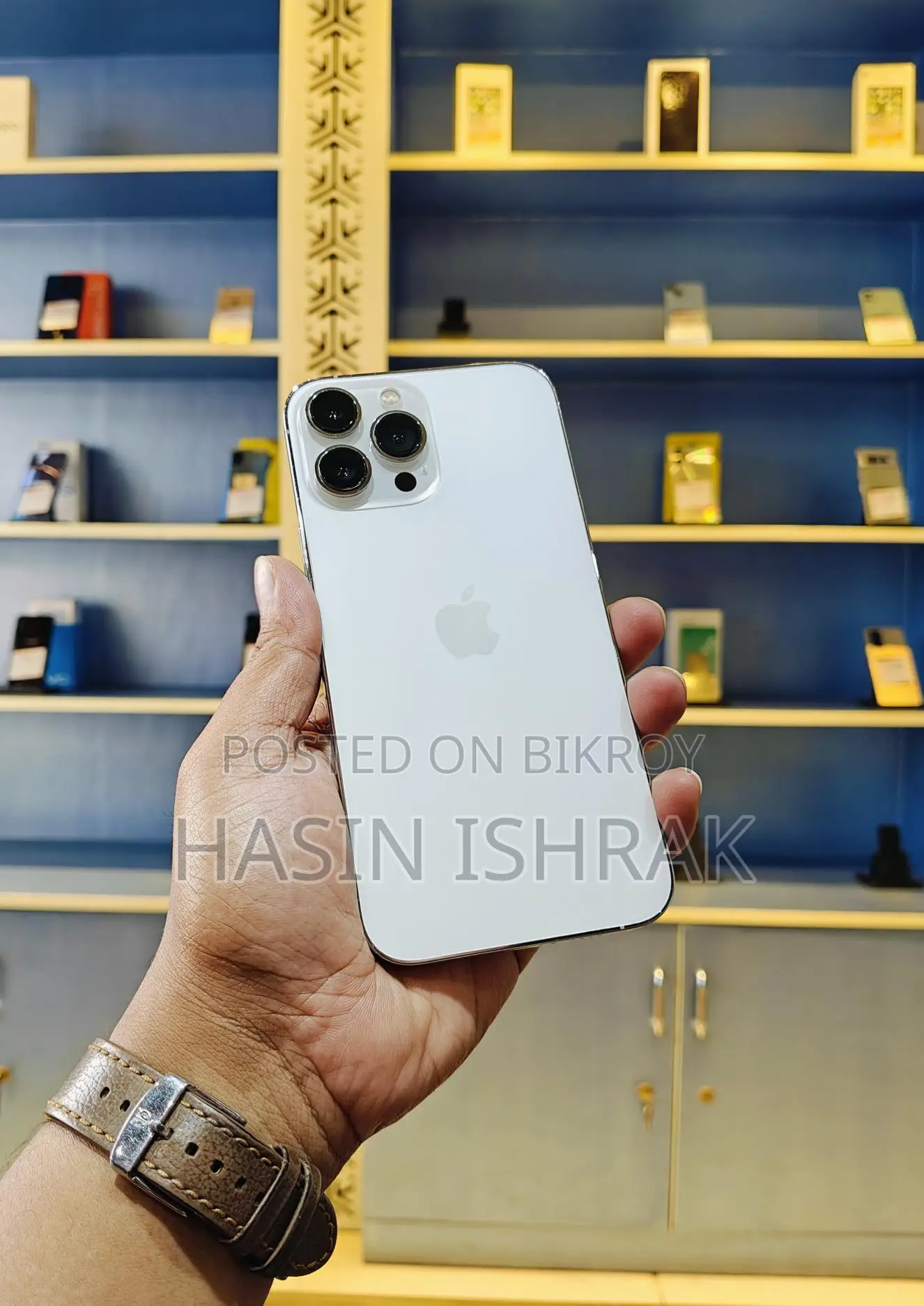 Apple iPhone 13 Pro Max (Used)