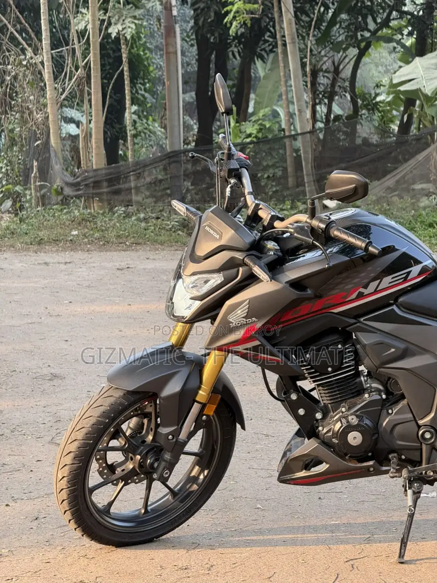 Honda Hornet 2.0 2025