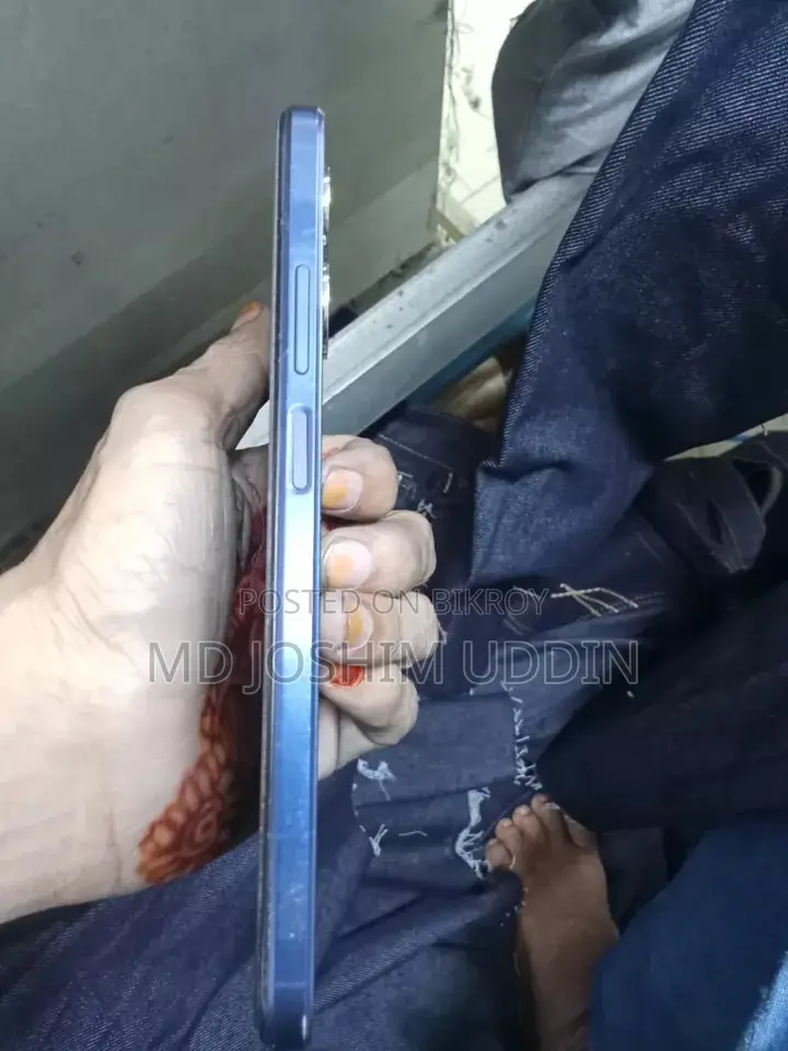 OPPO A17 . (ব্যবহৃত)