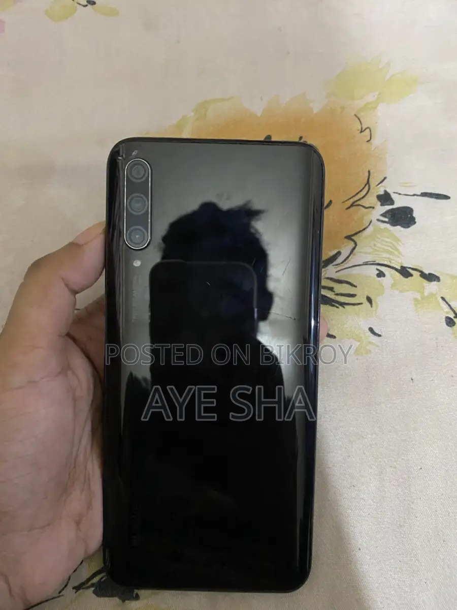 Huawei Y9 (Used)
