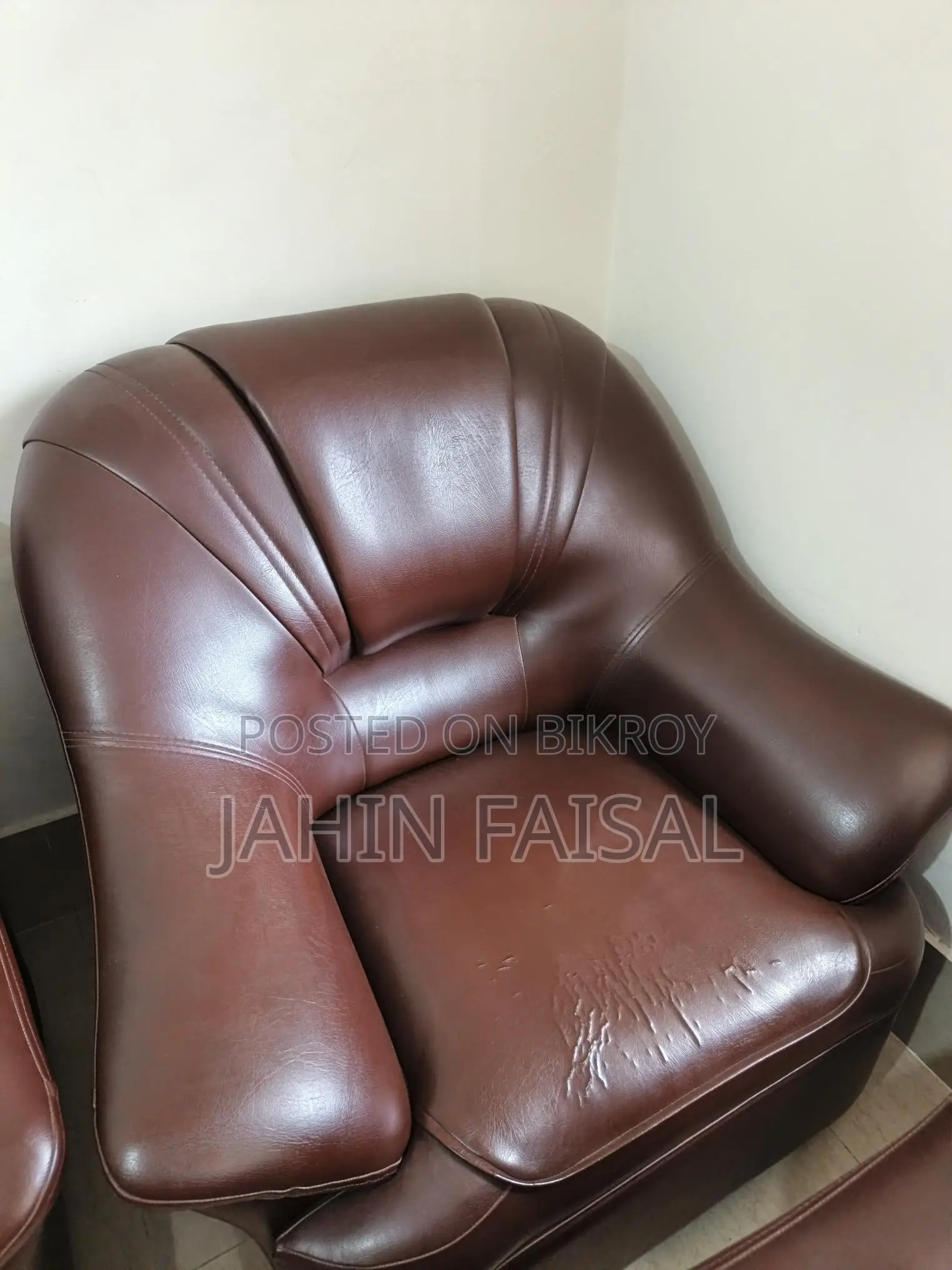 Singer Sofa Set for Sale! Double+single+single
