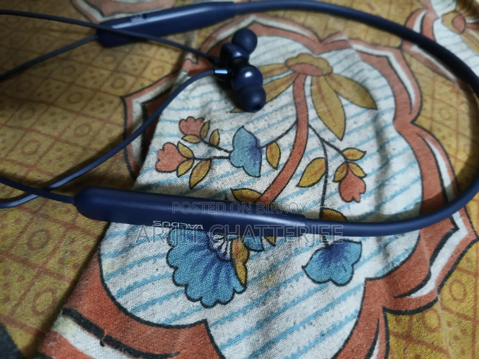 Valdus V-65 Neckband