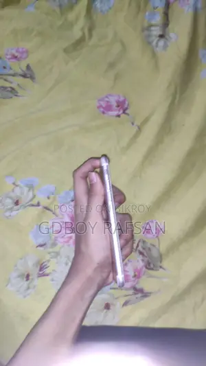 Apple iPhone 7 (Used)