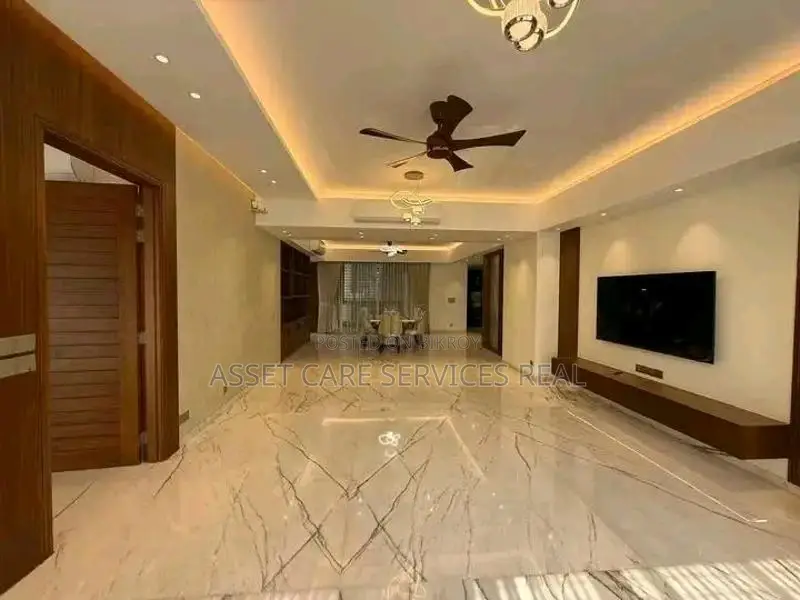 গুলশান-২ এ জিম ও পুল সুবিধাসহ বিলাসবহুল ফার্নিশড অ্যাপার্টমেন্ট ভাড়া