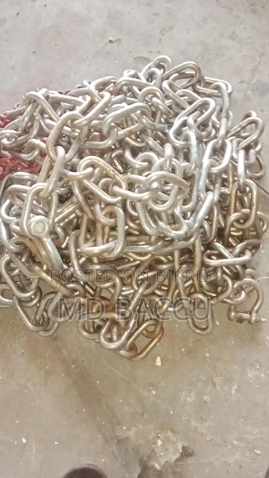 Steel link chain.